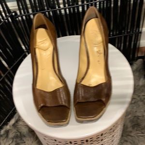 (PRE-LOVED) NATURALIZER PEEP TOE💖